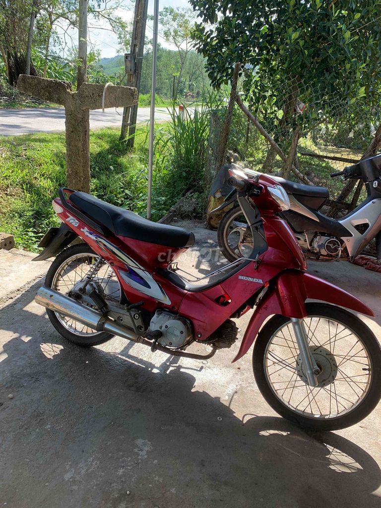 nhà dư xe bán cho ae cày cuốc. Mua bán Xe máy tại Huyện Thanh Chương Nghệ An được đăng bởi phụ tùng xe Quang lb hình 2