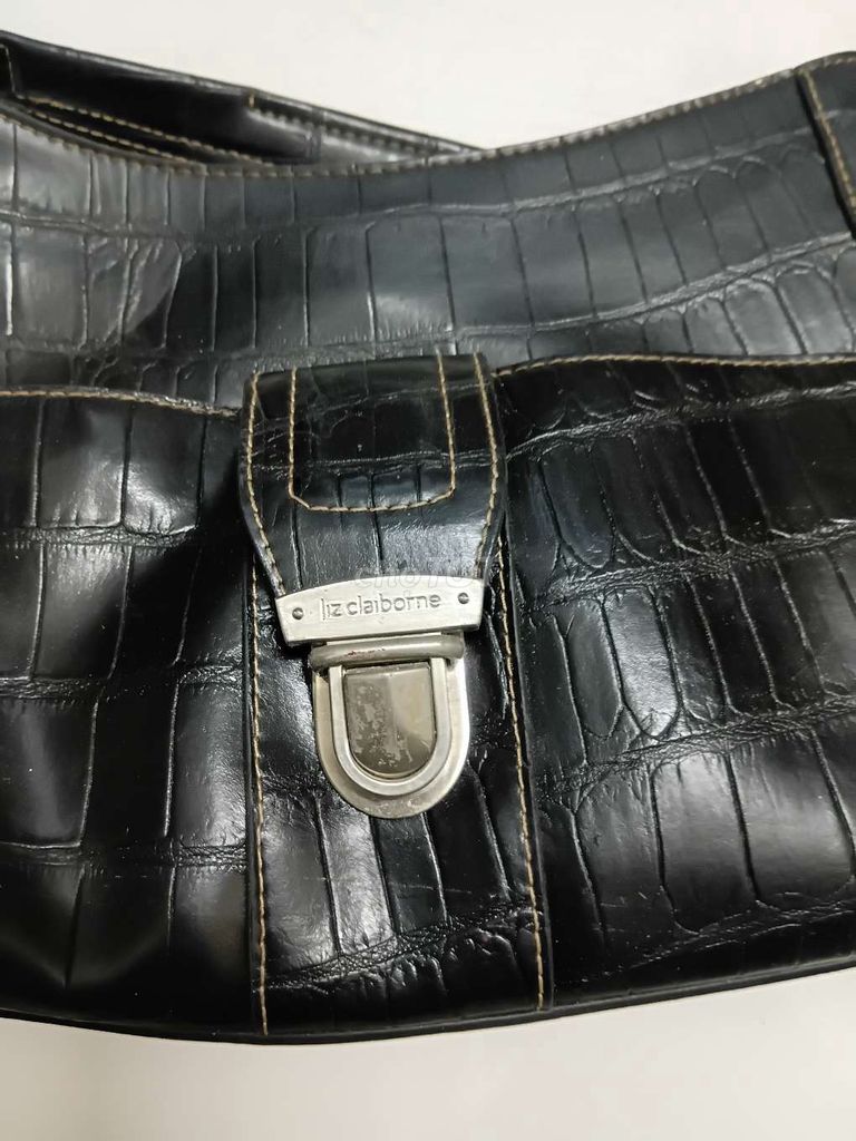 Ví da Liz Claiborne Nữ Da Đen. Mua bán Túi xách tại Quận Cẩm Lệ Đà Nẵng được đăng bởi Quocnghian Tran hình 1