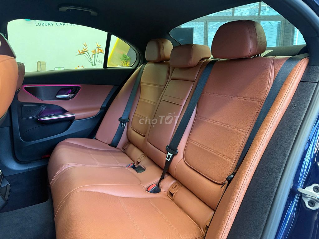 Mercedes C Class 2022 C200 Avantgarde siêu lướt. Mua bán Ô tô tại Quận Tân Bình Tp Hồ Chí Minh được đăng bởi Nguyễn Tấn Nguyên Phong hình 12