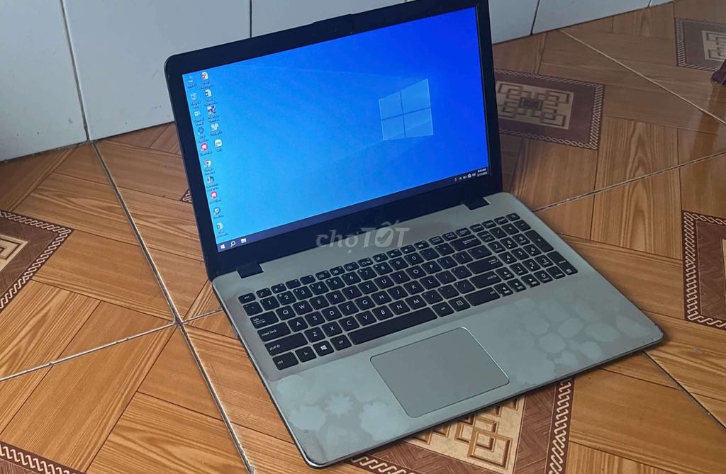 Asus X542UQR i5 8250U/GTX940MX. Mua bán Laptop tại Thành phố Qui Nhơn Bình Định được đăng bởi Bình hình 1