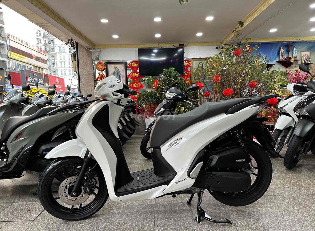 Honda SH 125i 2016 Smartkey Trắng BSTP Chính Chủ