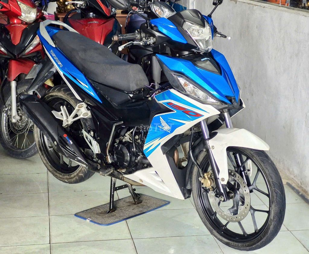 Honda Winner 2017 Trắng xanh. Mua bán Xe máy tại Quận Bình Thuỷ Cần Thơ được đăng bởi Xe Máy Bảo Nhi hình 4