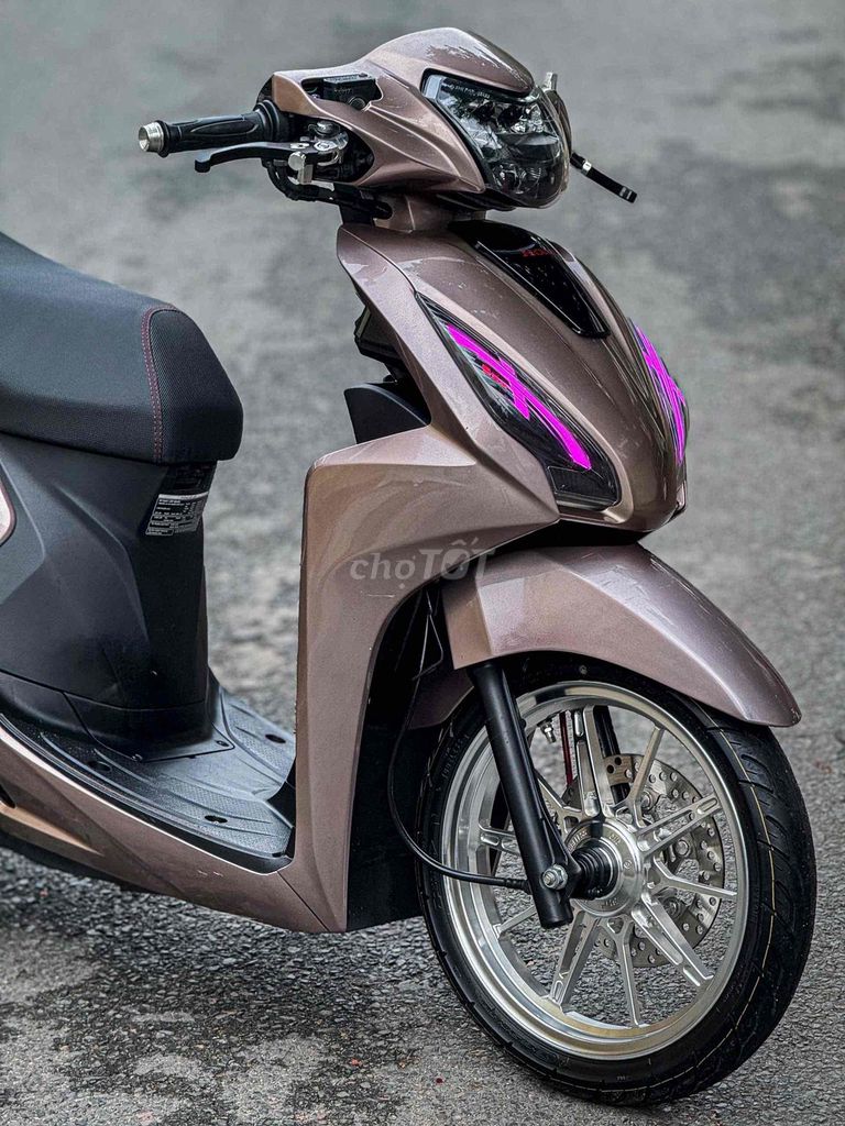 vison 2018 9chủ dọn full kiễng zin nợ xấu trả 50%. Mua bán Xe máy tại Quận Bình Tân Tp Hồ Chí Minh được đăng bởi Xe Máy Qúy Le hình 5