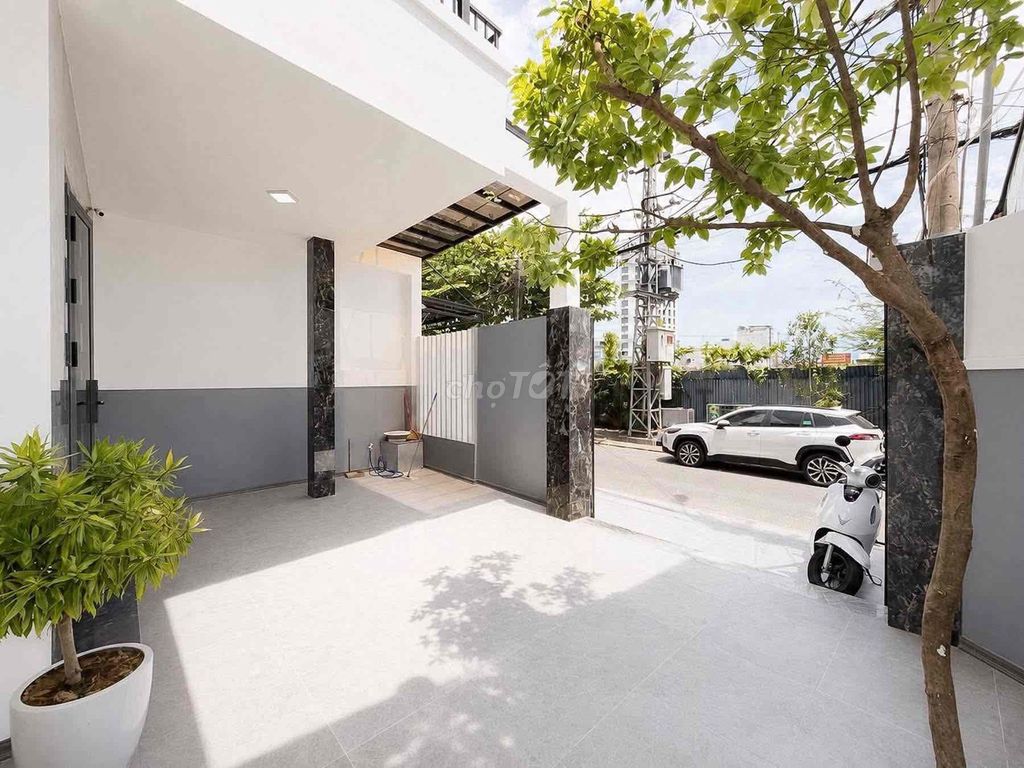 Аренда · 3 комн. · 80 м² · Quận Hải Châu, ул. Phạm Văn Bạch