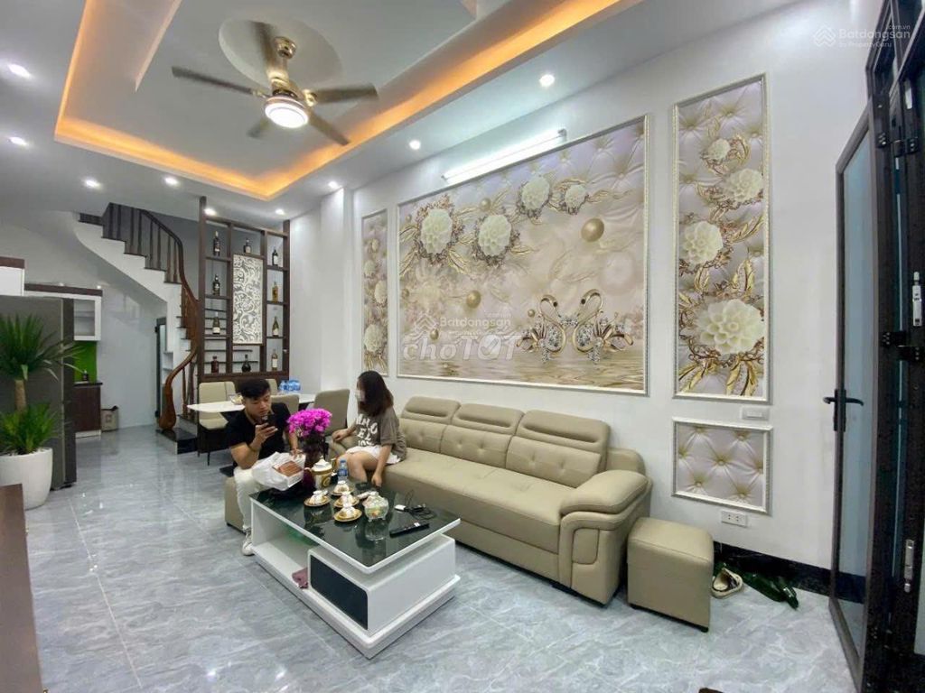 BÁN NHÀ MINH KHAI 5,95 TỶ, 30M2, MT 4M, Ô TÔ TẢI TRÁNH 5M