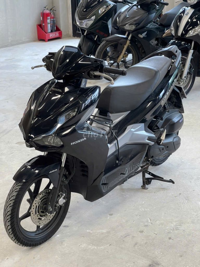 🛵 BÁN NHANH: HONDA -  AIR BLADE - ĐỜI 2020 🔥. Mua bán Xe máy tại Thành phố Thủ Đức Tp Hồ Chí Minh được đăng bởi iMotorbike Viet Nam hình 3