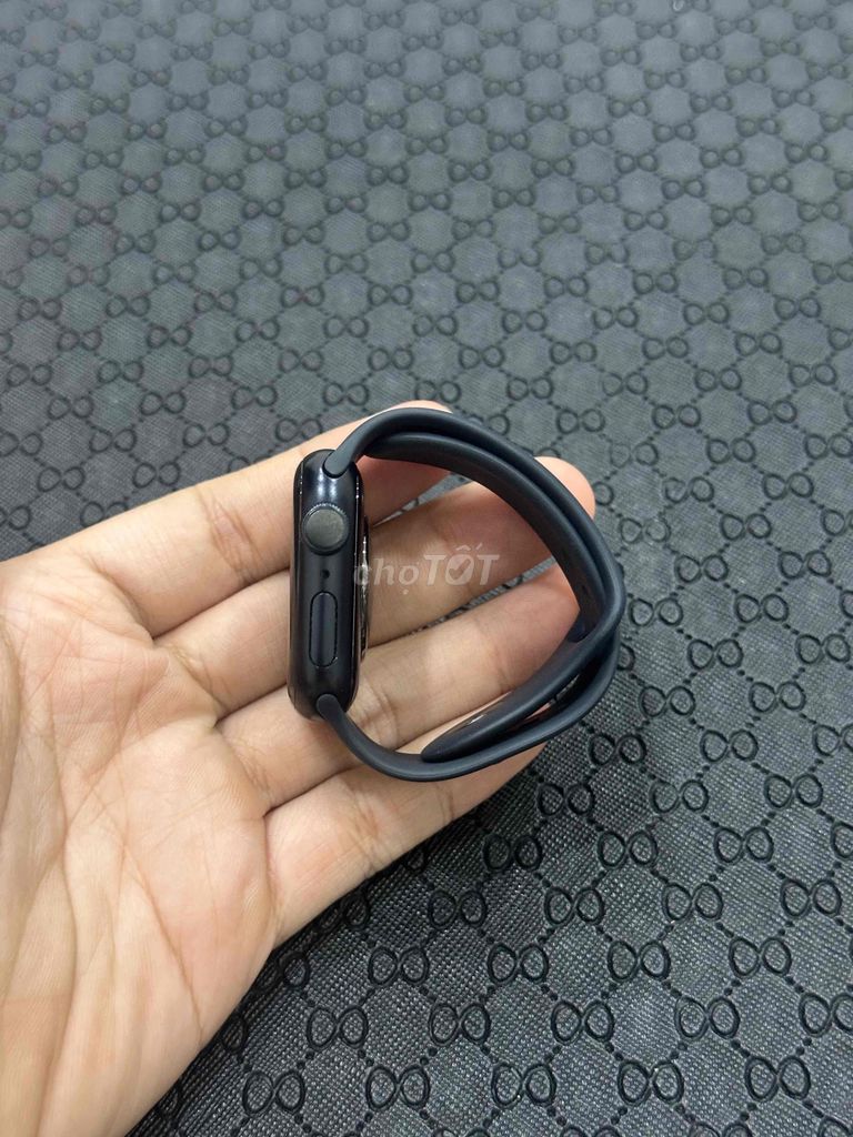 Apple watch Sr7/41mm đen máy keng zin chất