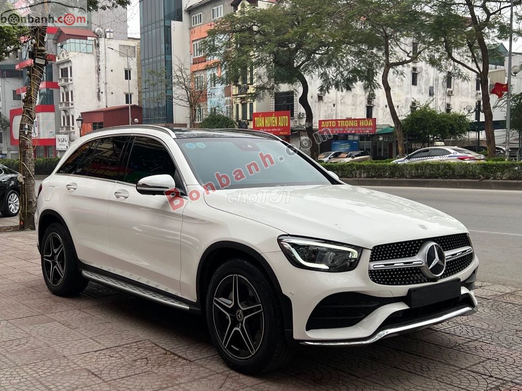 -GLC300 4matic xe sản xuất năm 2020. Mua bán Ô tô tại Quận Long Biên Hà Nội được đăng bởi đăng hình 3