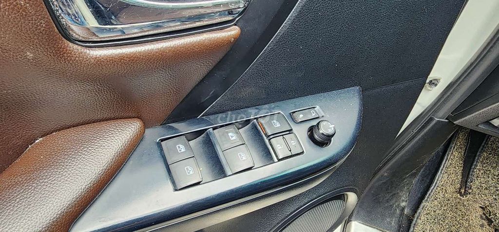 TOYOTA  FORTUNER 2016 2.4G 4x2 MT. Mua bán Ô tô tại Huyện Đức Trọng Lâm Đồng được đăng bởi THỂ TRẦN CAR hình 16