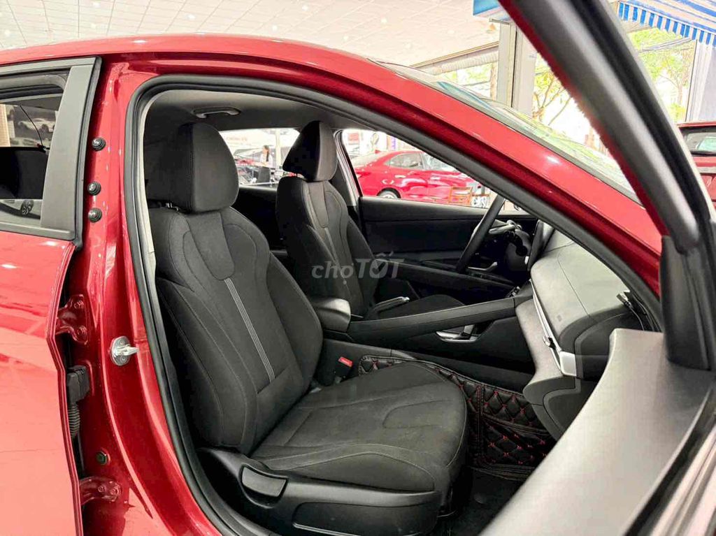 Hyundai Elantra Elantra 1.6 AT đăng ký 2023. Mua bán Ô tô tại Thành phố Thủ Dầu Một Bình Dương được đăng bởi Dương Tuấn Anh hình 8