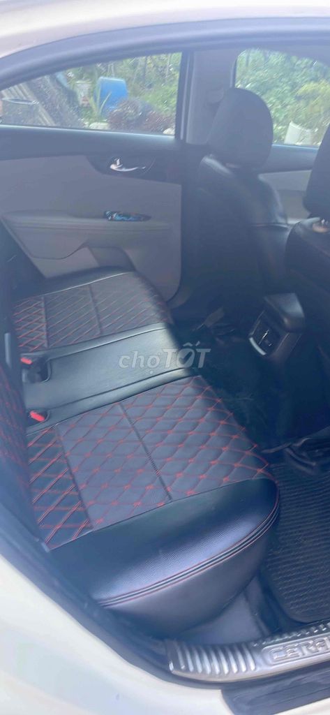 Kia Cerato mẫu mới đăng kí 2019 - 95000 km. Mua bán Ô tô tại Thành phố Dĩ An Bình Dương được đăng bởi Phan văn Độ hình 19