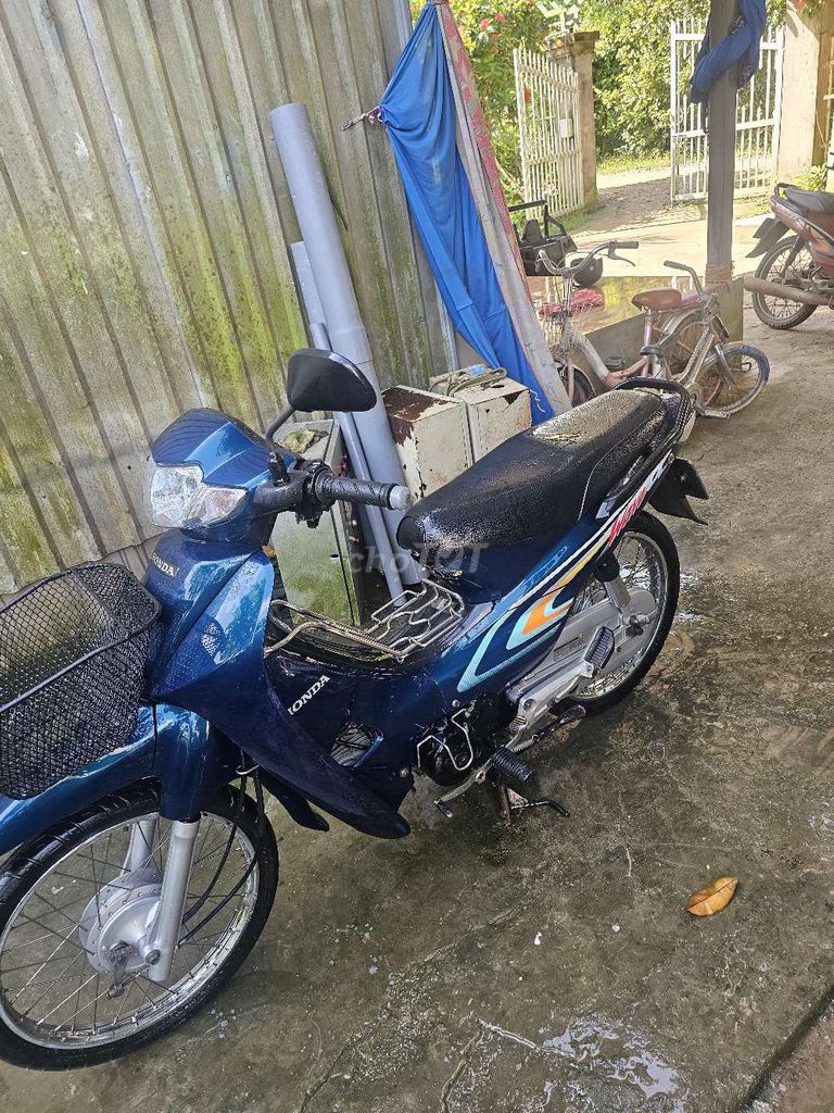 Không xài nên bán lại. Mua bán Xe máy tại Huyện Thoại Sơn An Giang được đăng bởi TRONG điện tử hình 2