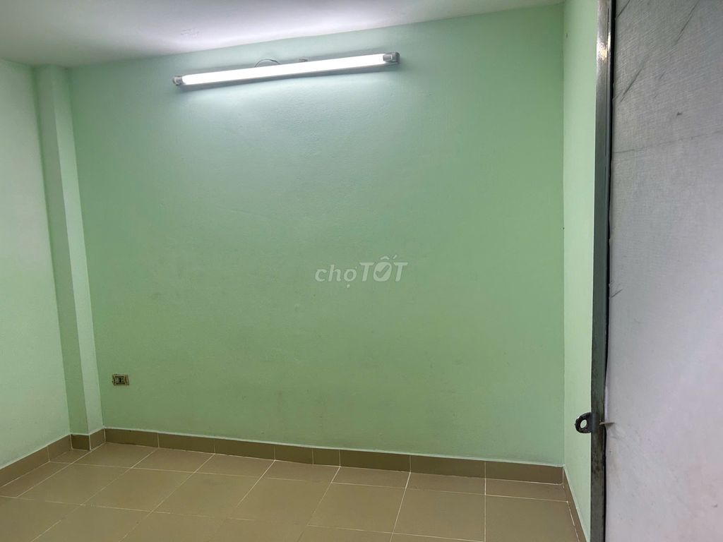 Cho thuê phòng trọ giá rẻ gần DH Công Nghiệp 