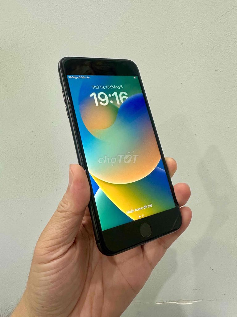 iPhone 8 Plus 64GB Đen. Mua bán Điện thoại tại Thành phố Buôn Ma Thuột Đắk Lắk được đăng bởi Thái Bình hình 1