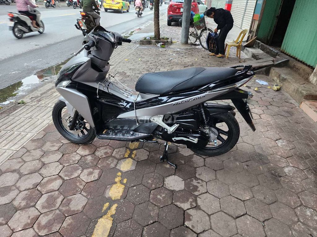 Chính chủ máy zin cần bán ,hỗ trợ trả góp bao nxau. Mua bán Xe máy tại Quận Kiến An Hải Phòng được đăng bởi Hà Minh Tuấn hình 1