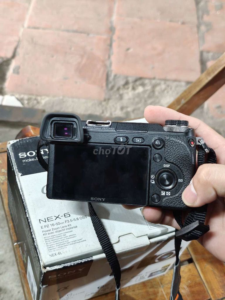 Máy ảnh Sony NEX-6 Đen. Mua bán Máy ảnh, Máy quay tại Quận Hoàng Mai Hà Nội được đăng bởi Hùng hình 1