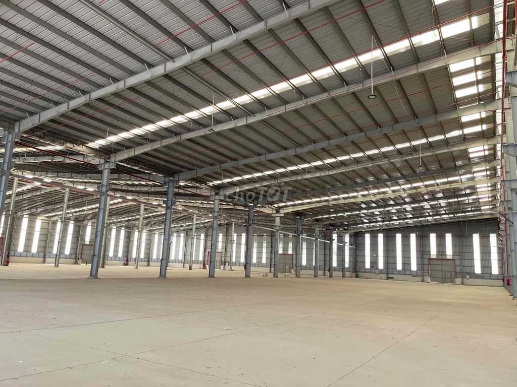 2000m2 Diện tích nhà xưởng cho thuê sản xuất hay chứa hàng tại Long An. Cho thuê văn phòng, mặt bằng kinh doanh tại Huyện Bến Lức Long An được đăng bởi KHOXUONGVIPVN hình 3