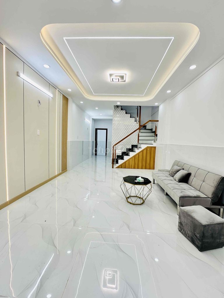 ĐƯỜNG 6M THÔNG, NGUYỄN SƠN, DT: 4x15, NHÀ 2 TẦNG 3PN