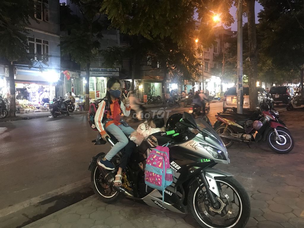 Ninja 300cc, ABS, biển 29, giấy tờ chính chủ. Mua bán Xe máy tại Quận Hai Bà Trưng Hà Nội được đăng bởi Vũ Hưởng hình 4