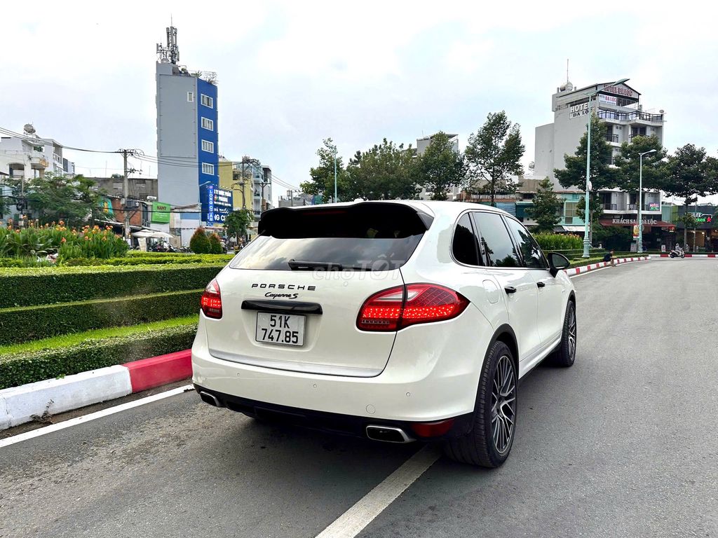 Porsche Cayenne 2011 S E-Hybrid - 87800 km. Mua bán Ô tô tại Quận Bình Thạnh Tp Hồ Chí Minh được đăng bởi Lê minh quang  hình 4
