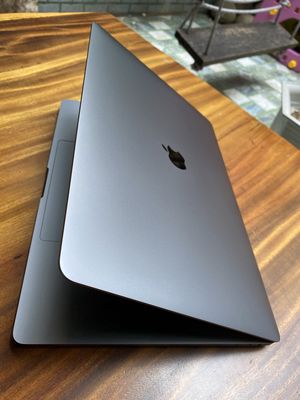 Macbook Pro 16 inch 2019 MVVK2, i9 2.3G,  99%.. Mua bán Laptop tại Quận Tân Bình Tp Hồ Chí Minh được đăng bởi Nguyễn Phi triều