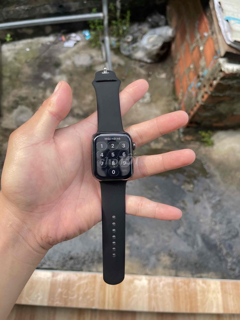 Apple Watch Series 6 Đen. Mua bán Thiết bị đeo thông minh tại Thành phố Thủ Dầu Một Bình Dương được đăng bởi Lê Công Phát  hình 1