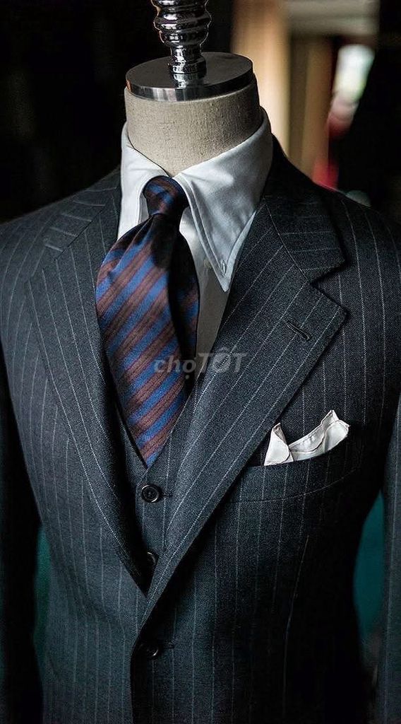 Vest-Suit Cao cấp chuẩn Châu Âu 268D Nguyễn Du. Mua bán Quần áo tại Thành phố Hà Tĩnh Hà Tĩnh được đăng bởi Nguyễn Thị Kiều Oanh hình 3