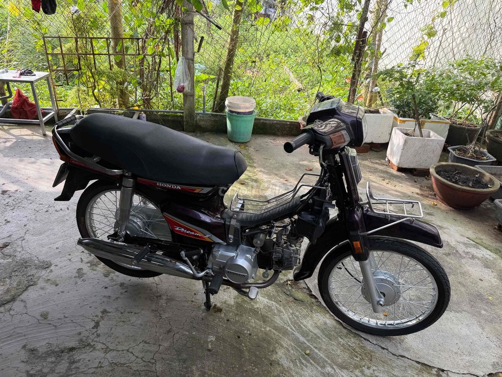 Honda Dream Thái Tân Trang Mới Từ Trong Ra Ngoài. Mua bán Xe máy tại Quận Đồ Sơn Hải Phòng được đăng bởi Hien hình 9