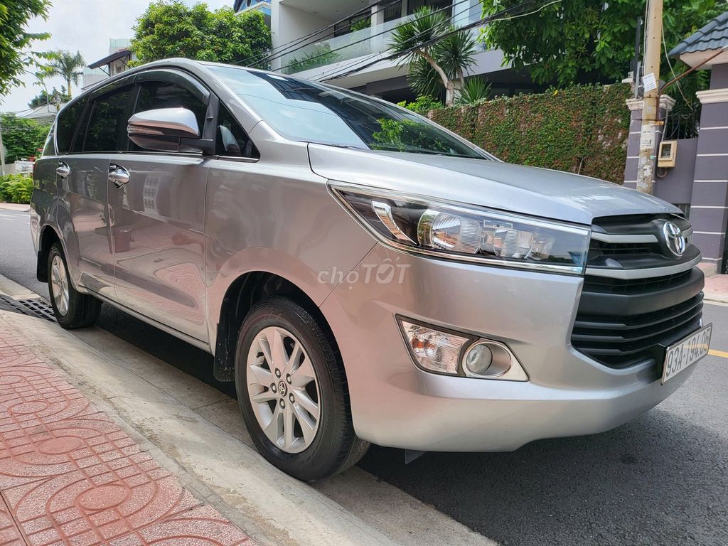 Toyota Innova 2020 2.0E - 78000 km. Mua bán Ô tô tại Quận 10 Tp Hồ Chí Minh được đăng bởi Anh Thanh hình 3