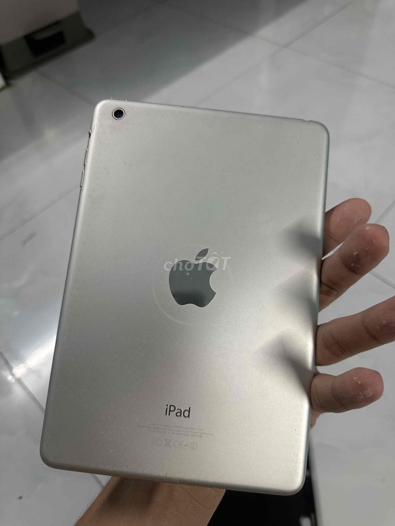 Ipad 1 bản wfi chửa cháy