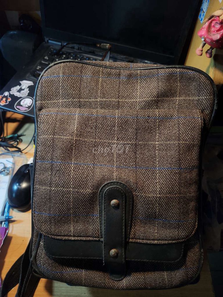 Balo Vải Nâu kẻ sọc Mới. Mua bán Túi xách tại Quận Hồng Bàng Hải Phòng được đăng bởi Nguyễn Hồng hình 1