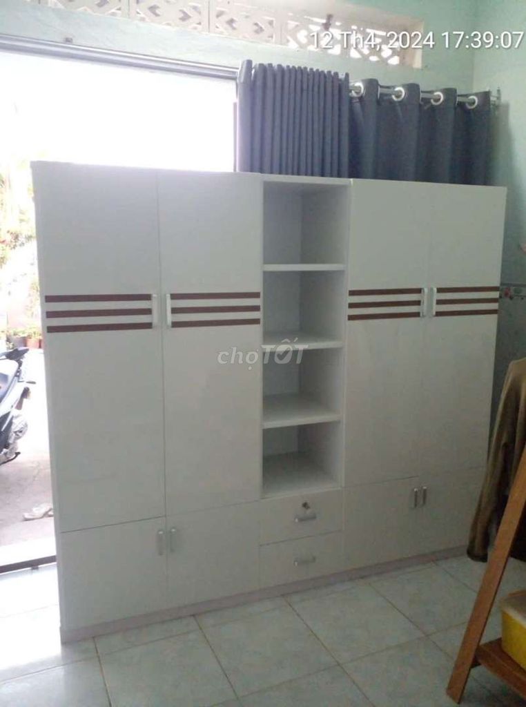 TỦ NHỰA 4 CÁNH 1 KỆ MÀU TRẮNG DÁN CHỈ ÓC CHÓ . Mua bán Tủ, kệ gia đình tại Thành phố Biên Hòa Đồng Nai được đăng bởi Tủ nhựa đài loan hoàng quân hình 1