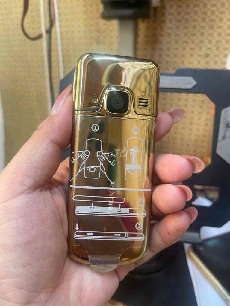 Nokia 6700 Gold Vàng Like new. Mua bán Điện thoại tại Quận Tân Phú Tp Hồ Chí Minh được đăng bởi Alo phone hình 1