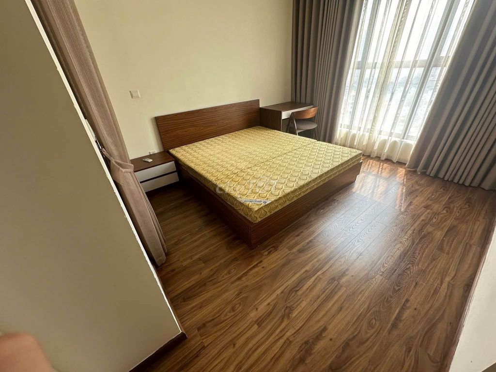 Продается квартира Golden Palm 84 м2, 2 спальни, полностью меблированная, почти 8 миллиардов