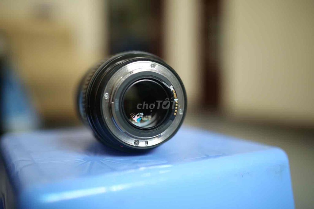 Ống kính Canon EF 24-70mm f/2.8L Đen Nhật Bản. Mua bán Máy ảnh, Máy quay tại Quận 7 Tp Hồ Chí Minh được đăng bởi Hưng hình 1