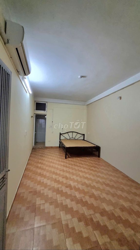 PHÒNG TRỌ TÔN THẤT TÙNG KHÉP KÍN 25M²