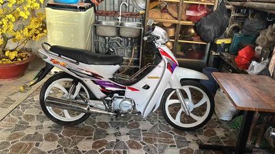 Honda Wave HQ màu Trắng