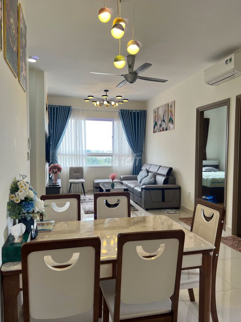 Chính chủ cho thuê căn hộ Green town 2pn-2wc có nội thất giá 8 triệu