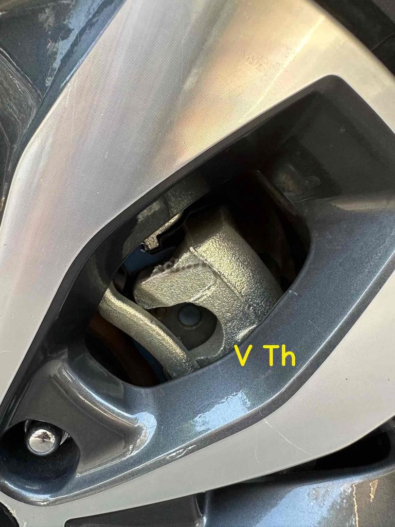 Kia Sorento 2018 2WD 2.4 GAT - 39000 km. Mua bán Ô tô tại Thành phố Bến Tre Bến Tre được đăng bởi Camera Men hình 12