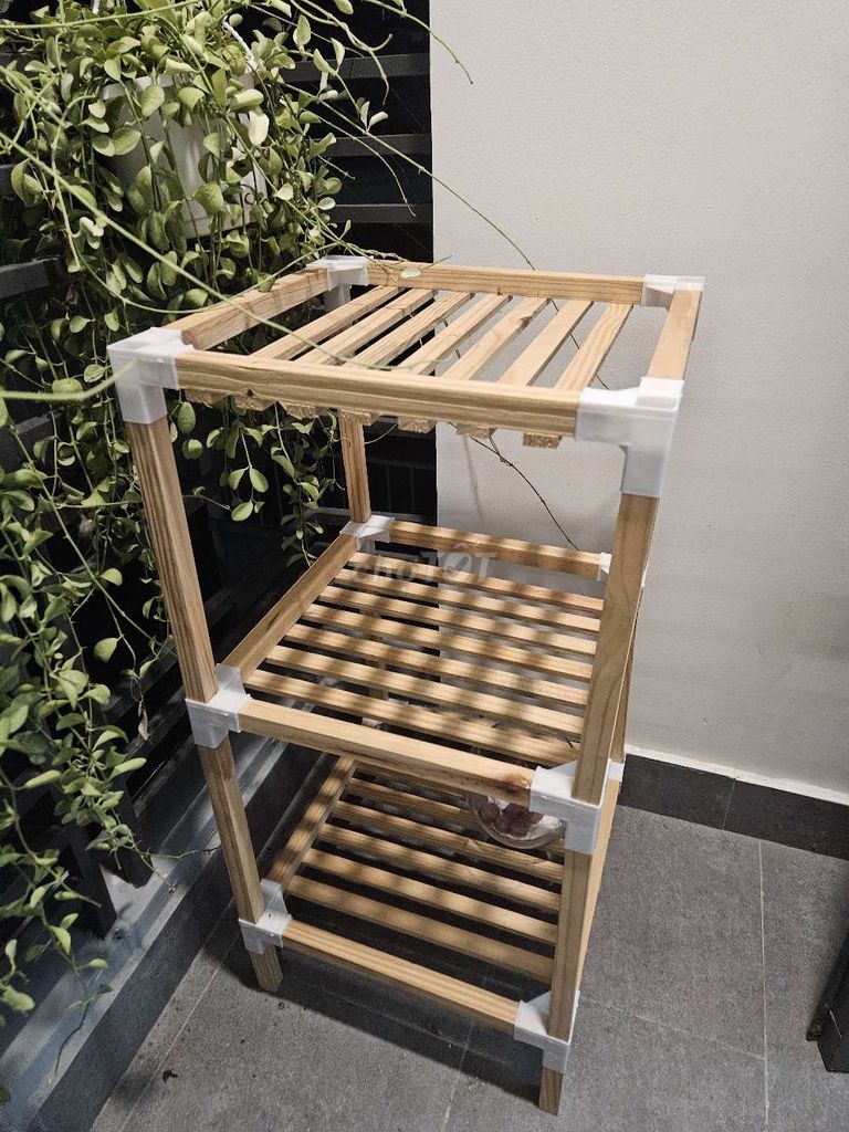 Kệ gỗ 3 tầng vàng gỗ Decor. Mua bán Tủ, kệ gia đình tại Quận Bình Thạnh Tp Hồ Chí Minh được đăng bởi Bàng Đại hình 1