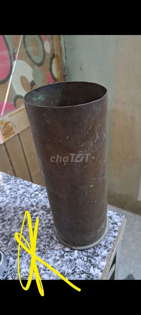 Hết đam mê bán lẹ 1 cái vỏ 105mm cao 28 năm 1945