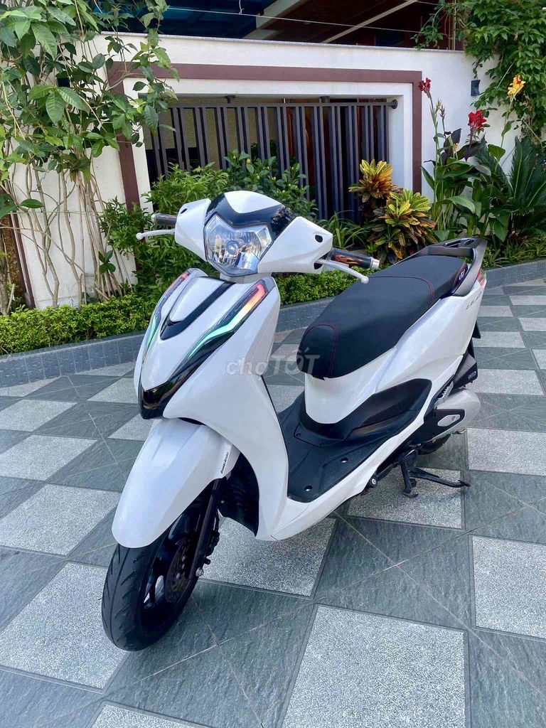 Honda Lead 125 2023 Белый