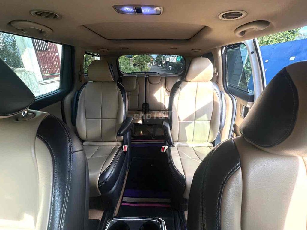Kia Sedona 2018 2.2L DATH máy dầu. Mua bán Ô tô tại Huyện Củ Chi Tp Hồ Chí Minh được đăng bởi anh Hiep hình 10