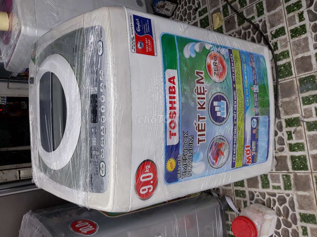 0939607304 - thanh lý máy giặt TOSHiBA 9kg INVETER như hình