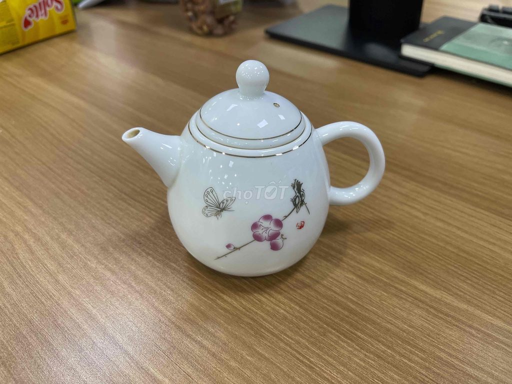 Bộ Ấm trà gốm sứ. Mua bán Nội thất, đồ gia dụng khác tại Quận Tây Hồ Hà Nội được đăng bởi Gia Cát Lượng HN hình 1