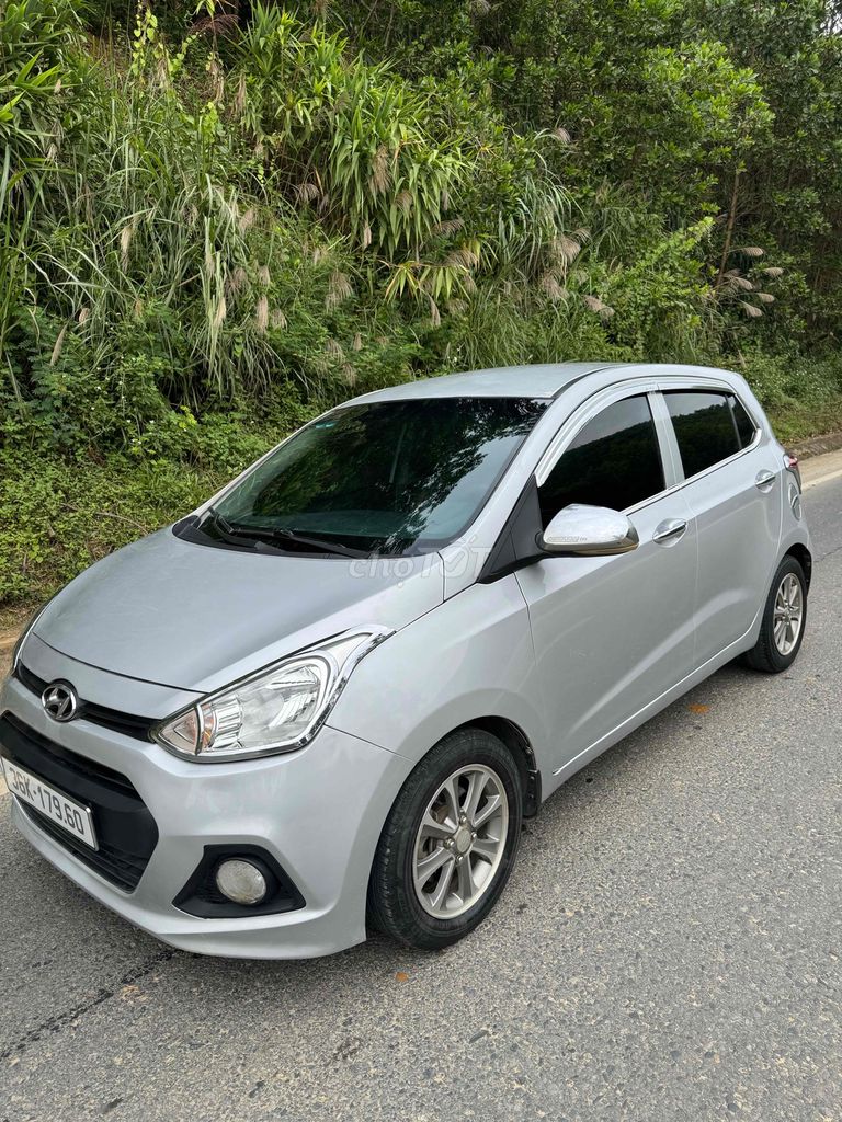 Hyundai Grand i10 2015 1.0 Base - 230000 km. Mua bán Ô tô tại Huyện Thường Xuân Thanh Hóa được đăng bởi quân thu hình 7