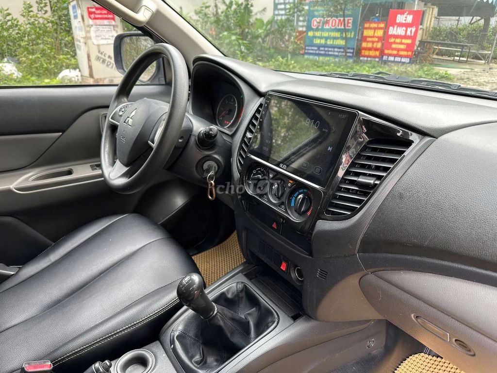 Mitsubishi Triton GLX sx 2019 4x2MT Bank 70%. Mua bán Ô tô tại Quận Hà Đông Hà Nội được đăng bởi Hà Đông Car hình 5