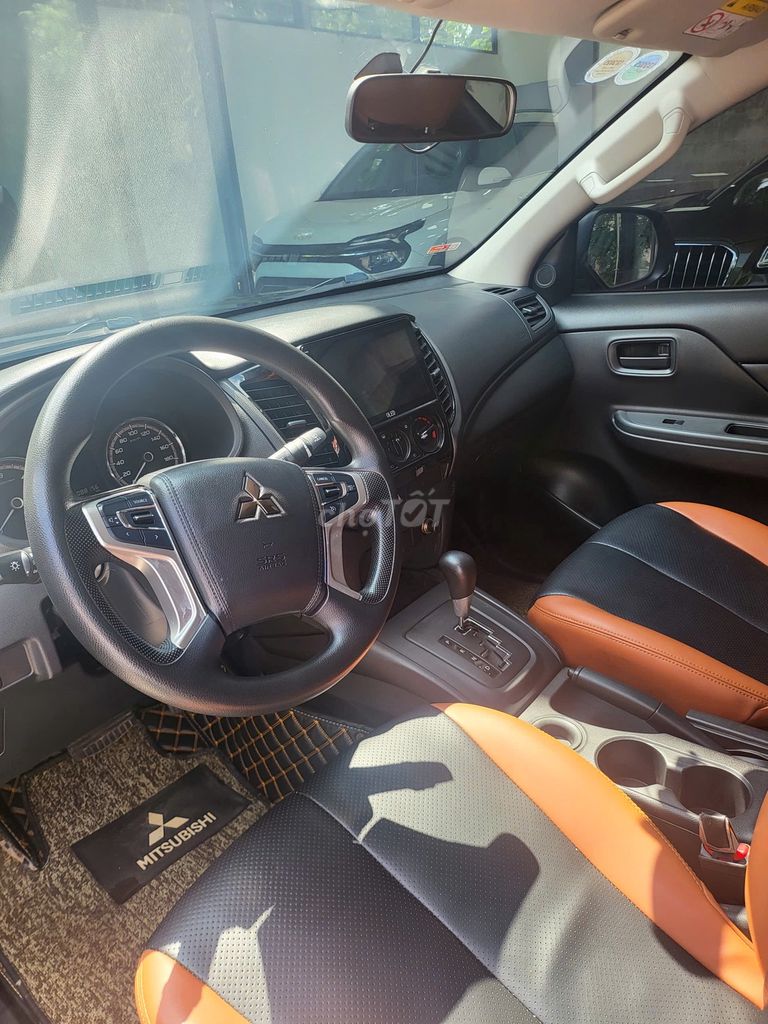 Mitsubishi Triton 2021 4x2 AT Mivec - 8000 km. Mua bán Ô tô tại Quận Tây Hồ Hà Nội được đăng bởi mr đạt hình 9