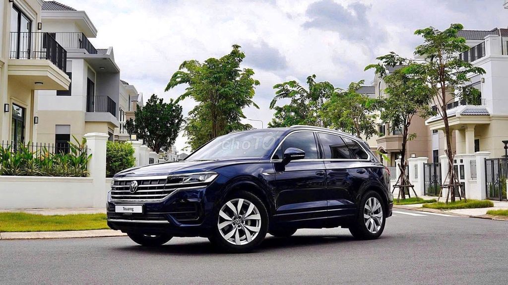 xế Touareg luxury 1 chủ vay mua xe này. Mua bán Ô tô tại Quận 4 Tp Hồ Chí Minh được đăng bởi Hạnh Bất Động Sản hình 2