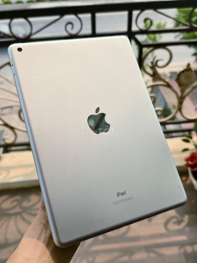 Apple iPad Gen 7 Bạc. Mua bán Máy tính bảng tại Thị xã Sơn Tây Hà Nội được đăng bởi Hoàng Sơn hình 1